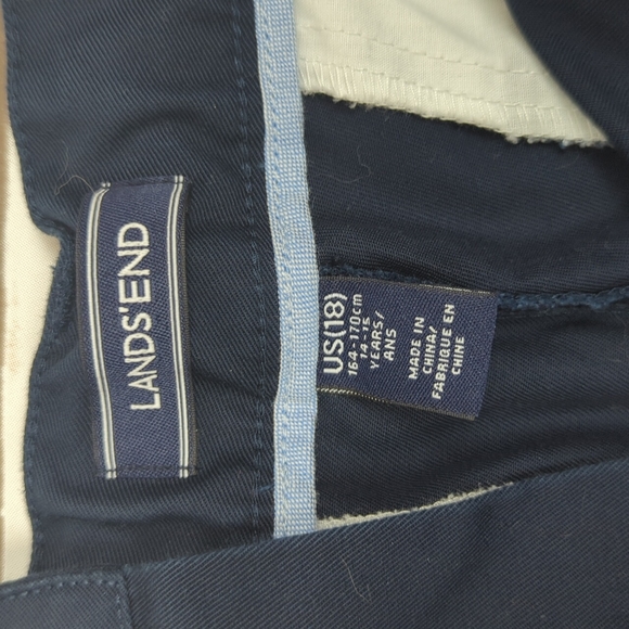 Land's End Uniform Navy Shorts Boy's 18 - Picture 4 of 6